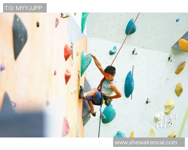 成都攀岩队在全国攀岩状态排行榜中荣获第七名的佳绩引发关注